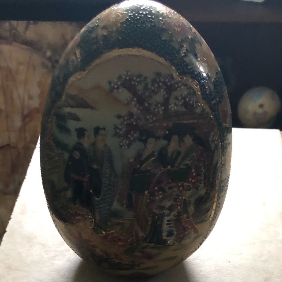 Porcelain Hand PaintedAsian Egg - Picture 2 of 8